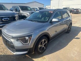 2025 Kia Niro LX