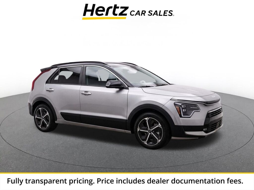 2026 Kia Niro LX — photo 1 of 10