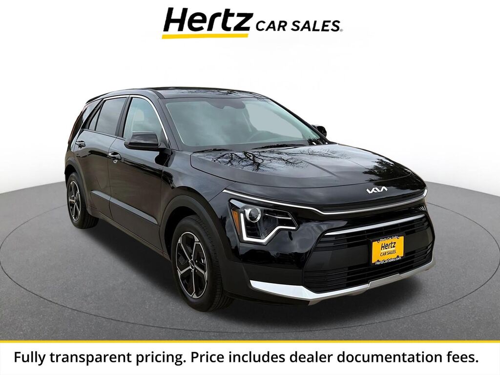 2026 Kia Niro LX — photo 1 of 11