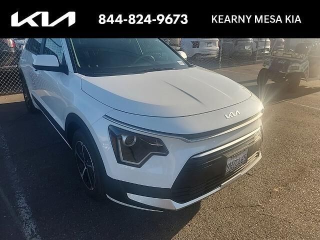 2024 Kia Niro LX