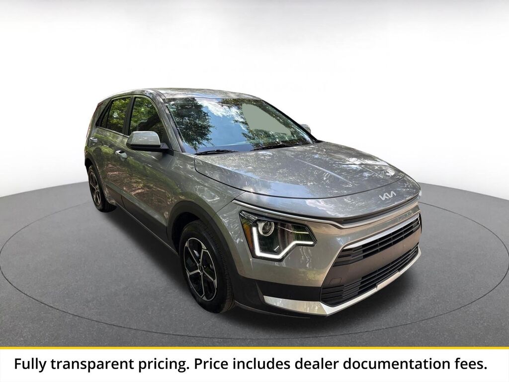 2026 Kia Niro LX — photo 1 of 1