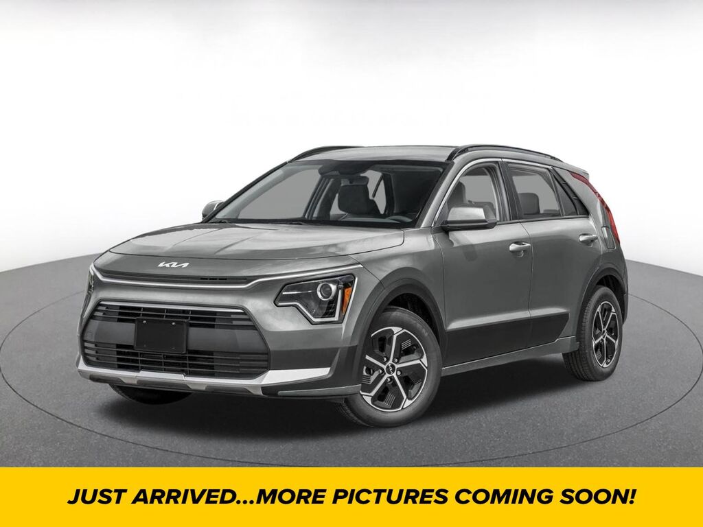 2026 Kia Niro LX — photo 1 of 1