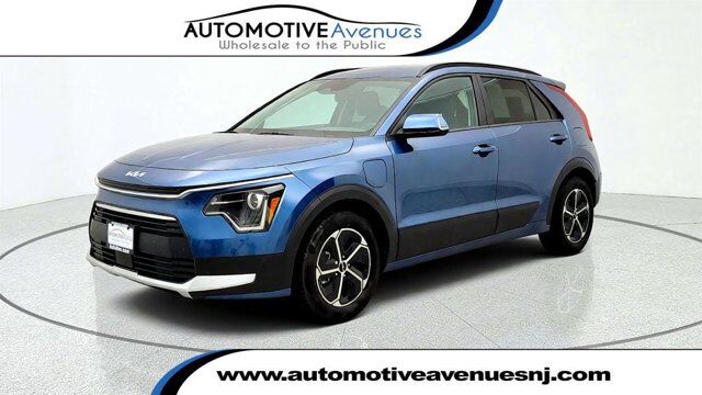 2025 Kia Niro Plug-In Hybrid EX