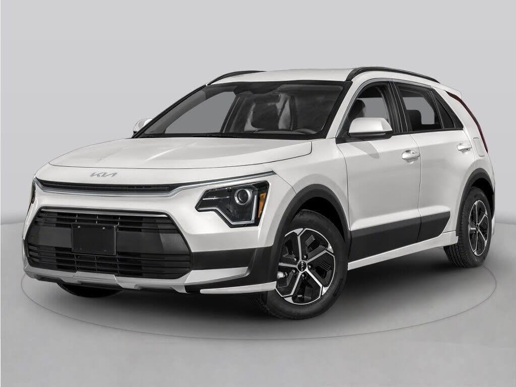 2025 Kia Niro SX — photo 1 of 14