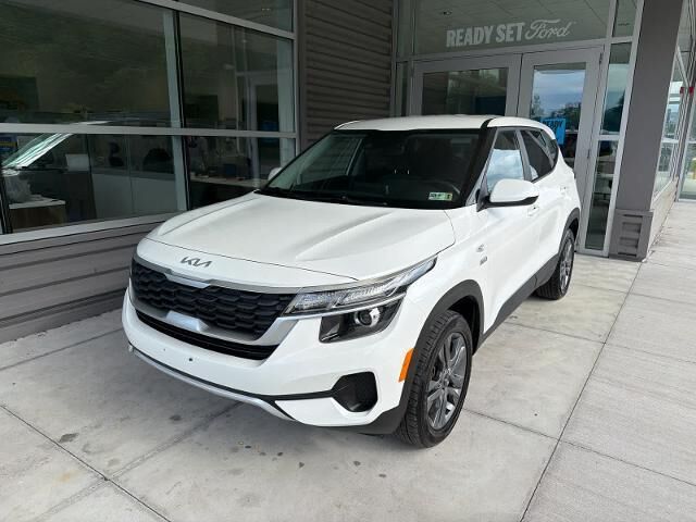 2023 Kia Seltos LX