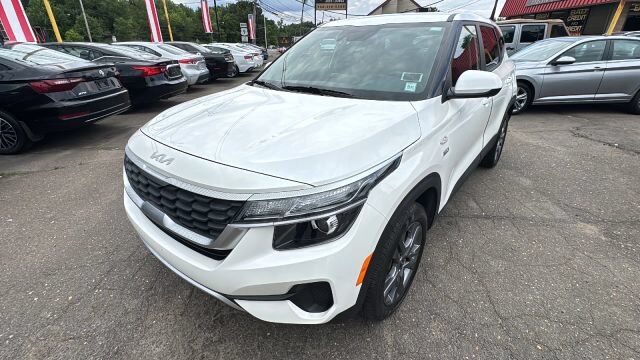 2023 Kia Seltos LX