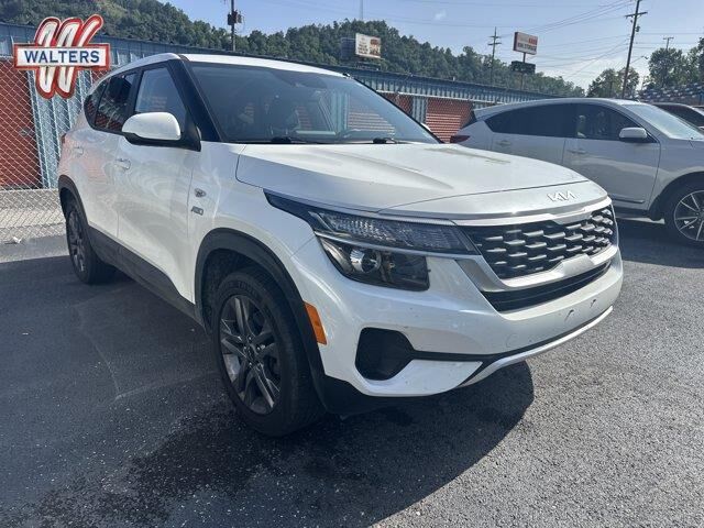 2023 Kia Seltos LX