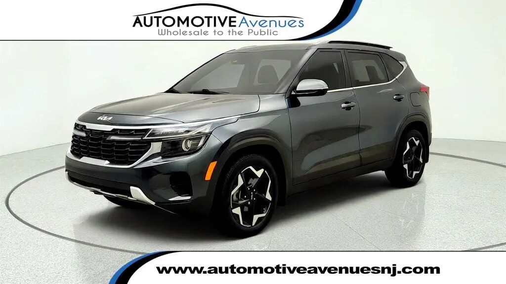 2024 Kia Seltos EX — photo 1 of 13