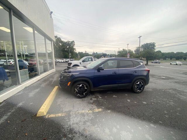 2025 Kia Seltos EX