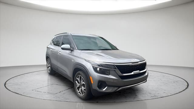 2022 Kia Seltos EX — photo 1 of 13