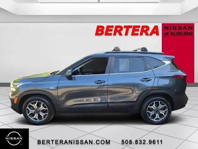 2022 Kia Seltos EX