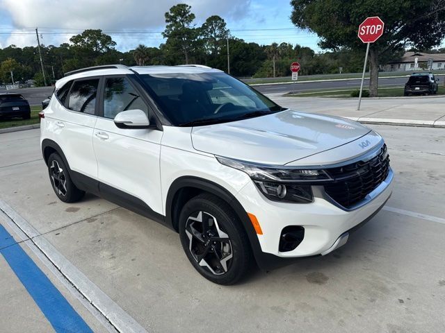 2025 Kia Seltos EX