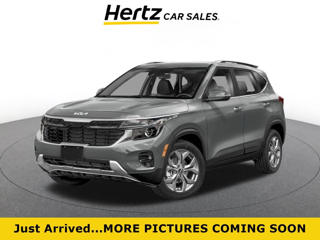 2025 Kia Seltos S — photo 1 of 3