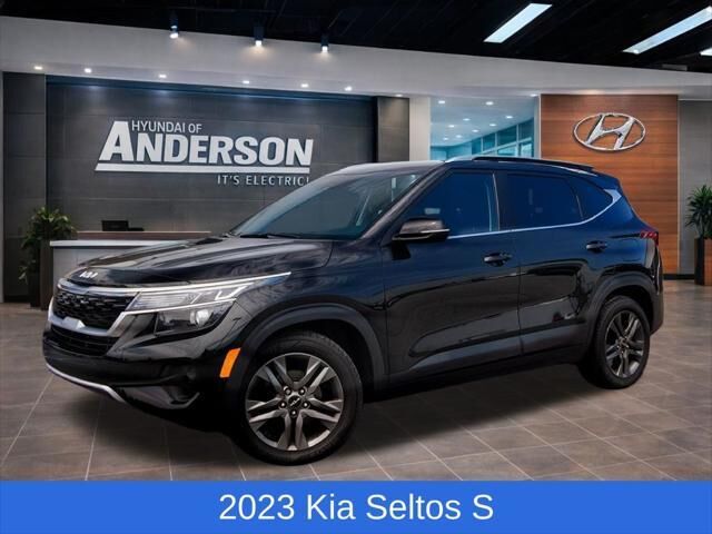 2023 Kia Seltos S