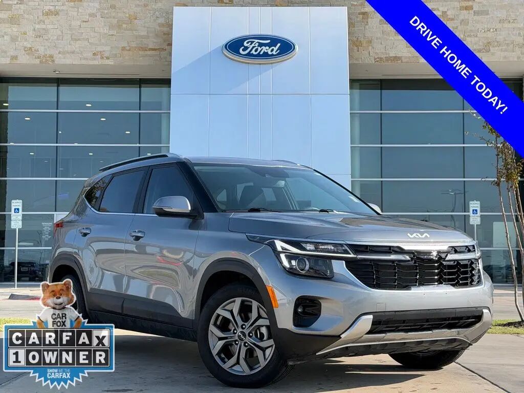 2024 Kia Seltos S — photo 1 of 13