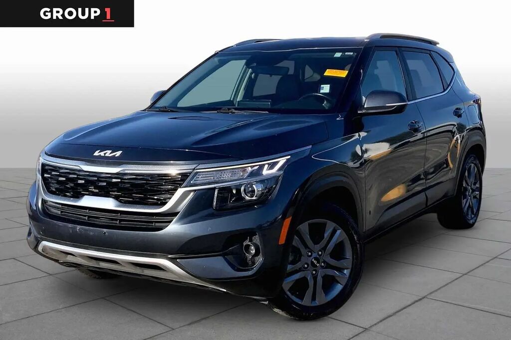 2022 Kia Seltos S — photo 1 of 13