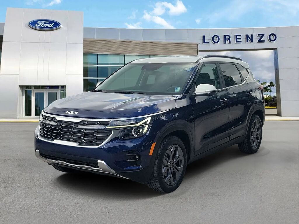 2024 Kia Seltos S — photo 1 of 13