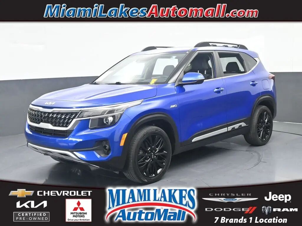2023 Kia Seltos Nightfall — photo 1 of 13