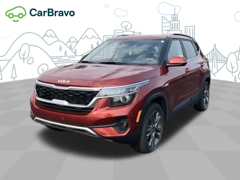2023 Kia Seltos S — photo 1 of 6