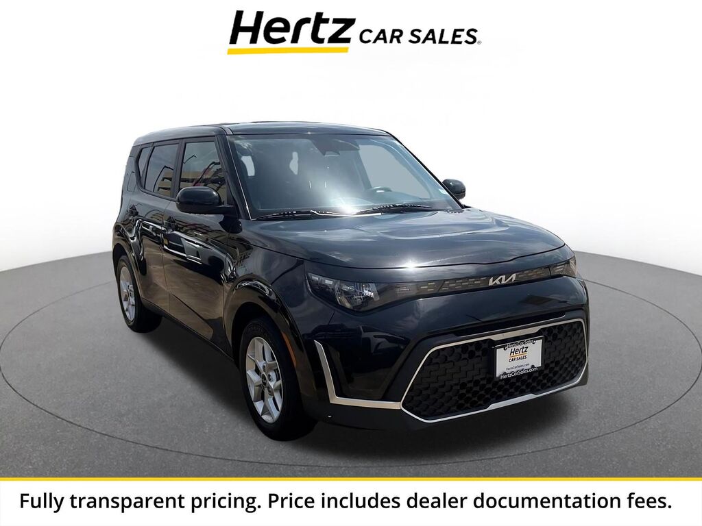 2025 Kia Soul LX — photo 1 of 1