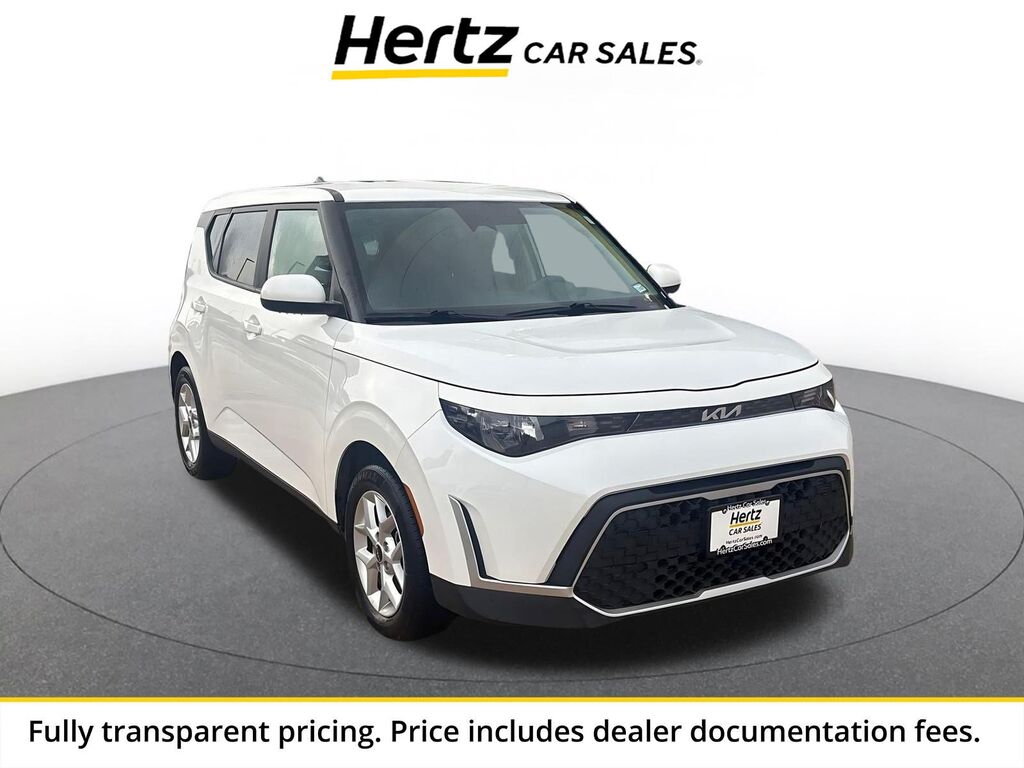 2025 Kia Soul LX — photo 1 of 1