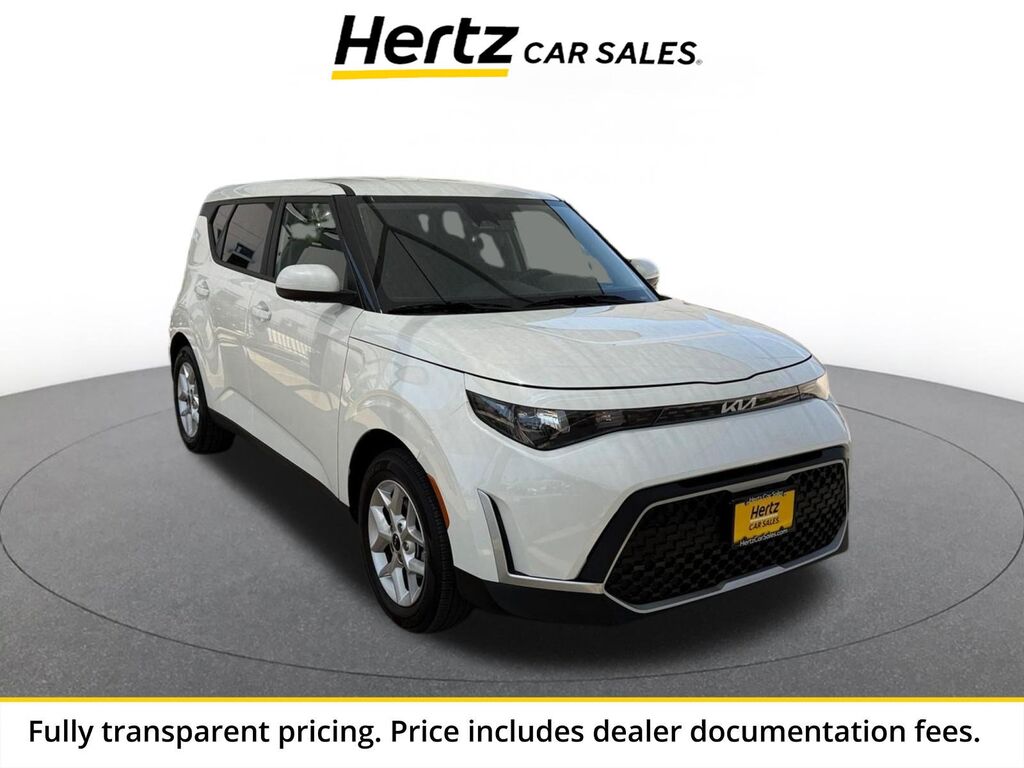 2025 Kia Soul LX — photo 1 of 1