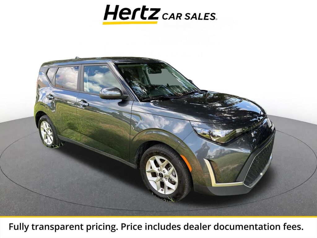 2025 Kia Soul LX — photo 1 of 1
