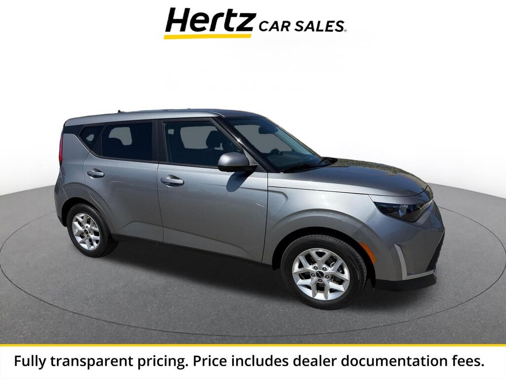 2025 Kia Soul LX — photo 1 of 1