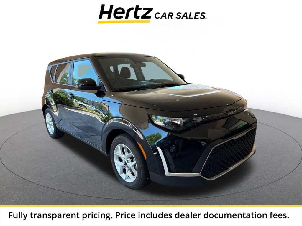 2025 Kia Soul LX — photo 1 of 1