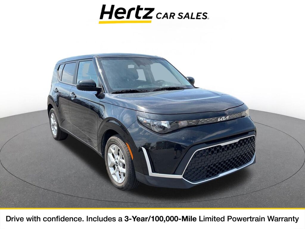 2025 Kia Soul LX — photo 1 of 11