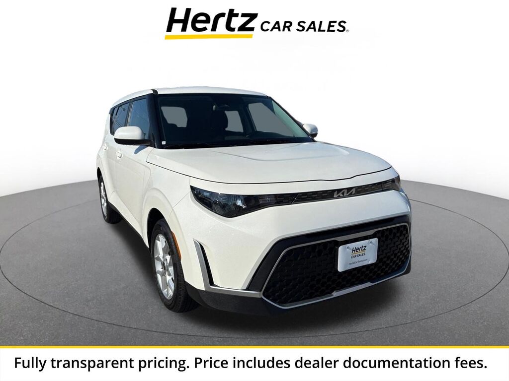 2025 Kia Soul LX — photo 1 of 1