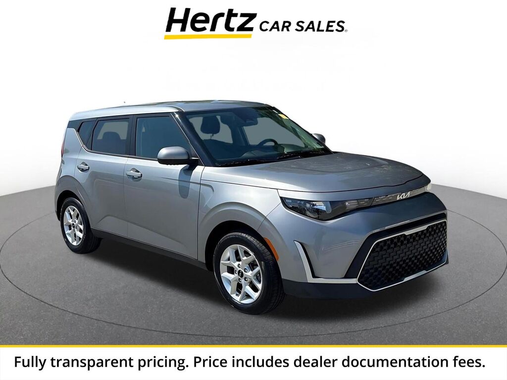 2025 Kia Soul LX — photo 1 of 1