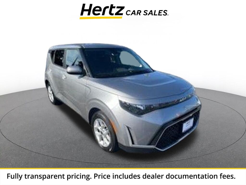 2025 Kia Soul LX — photo 1 of 1