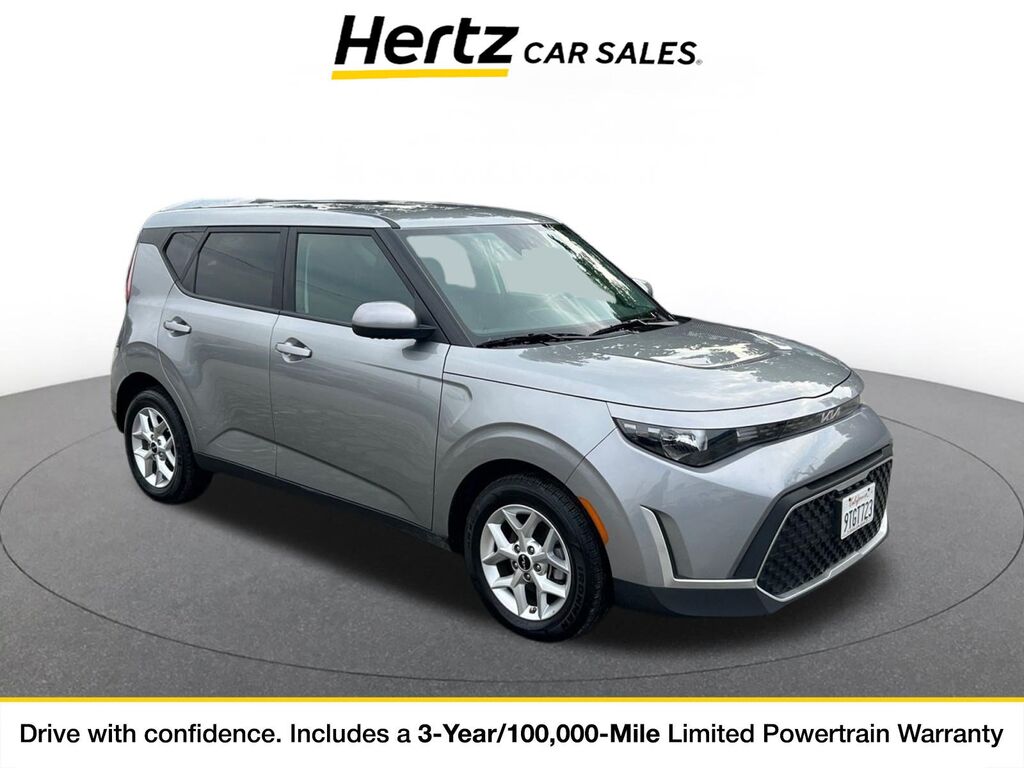 2025 Kia Soul LX — photo 1 of 11