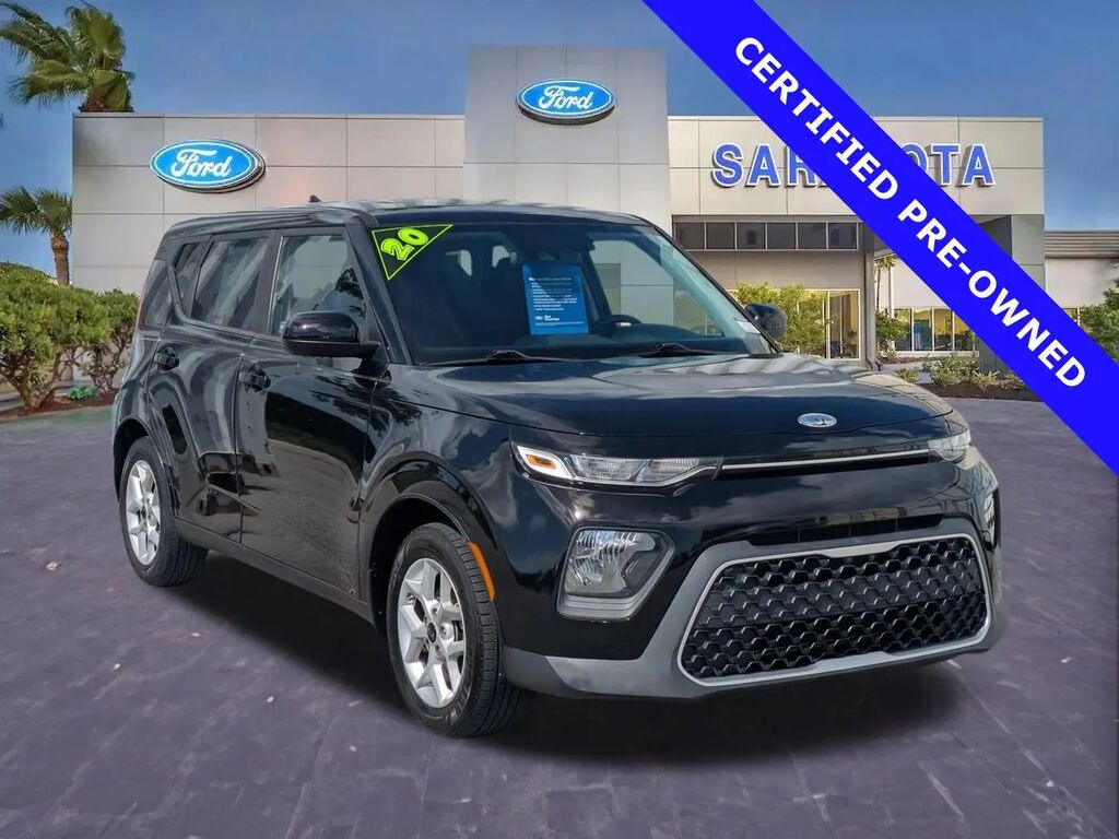 2020 Kia Soul S — photo 1 of 13