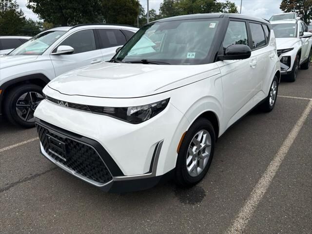 2024 Kia Soul S