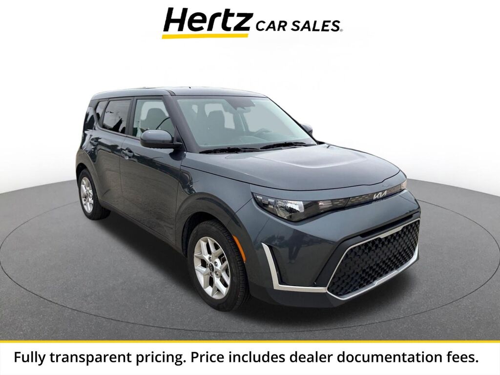 2025 Kia Soul LX — photo 1 of 1
