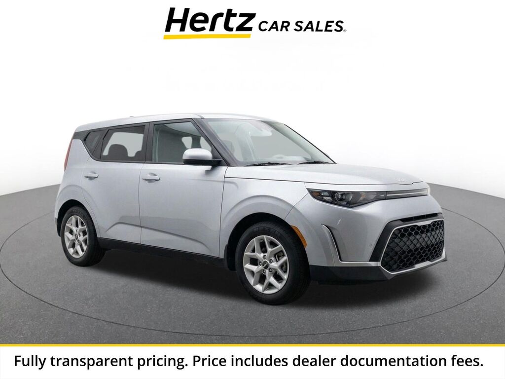 2025 Kia Soul LX — photo 1 of 1