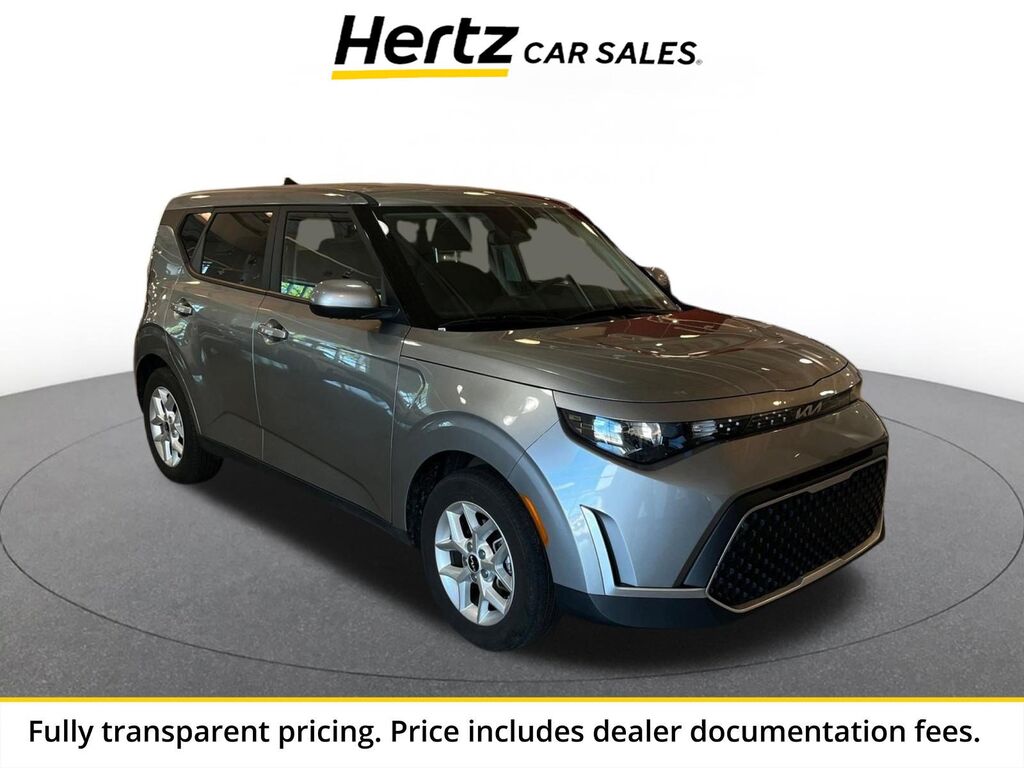 2025 Kia Soul LX — photo 1 of 1
