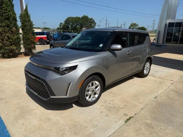 2025 Kia Soul S