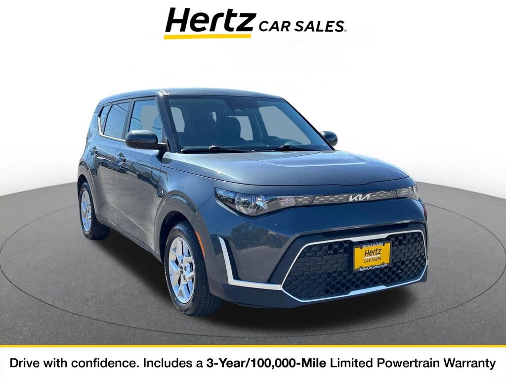 2025 Kia Soul LX — photo 1 of 11