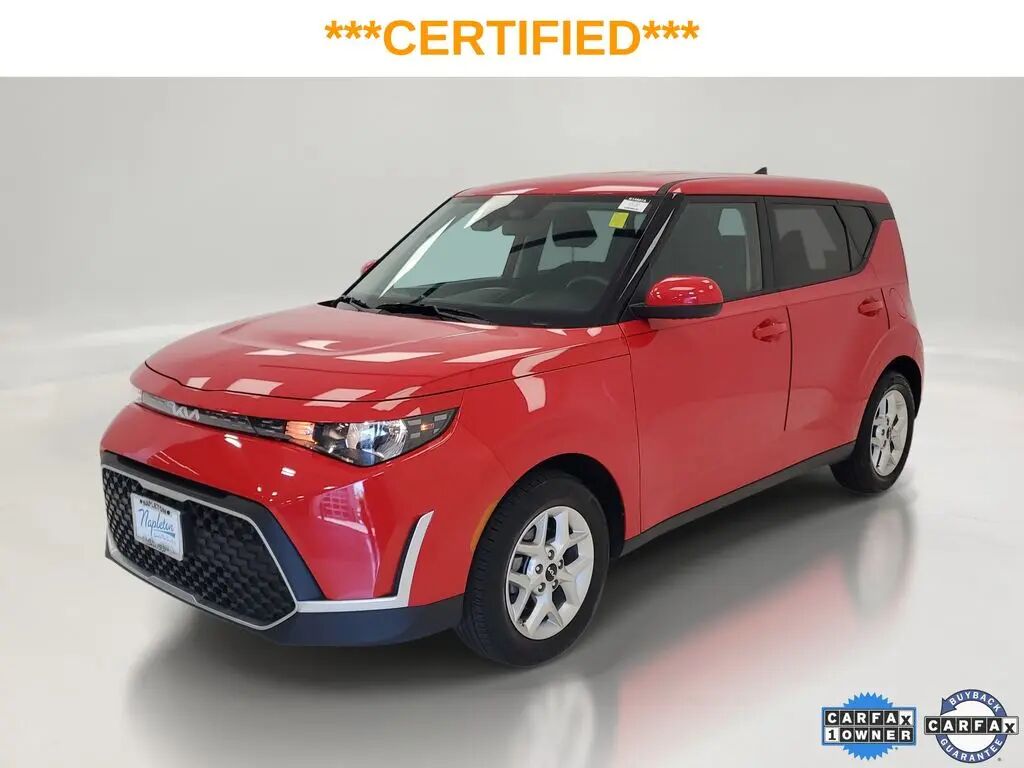 2025 Kia Soul LX — photo 1 of 12
