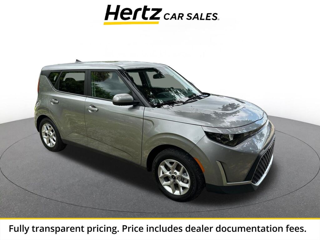 2025 Kia Soul LX — photo 1 of 1