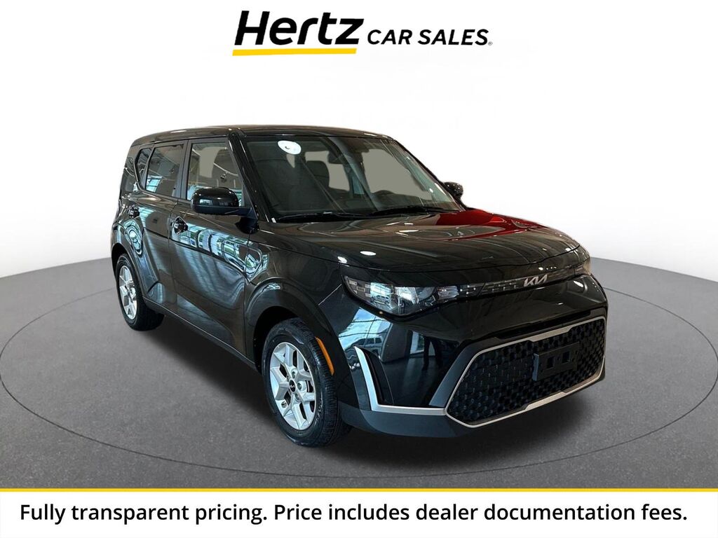 2025 Kia Soul LX — photo 1 of 1