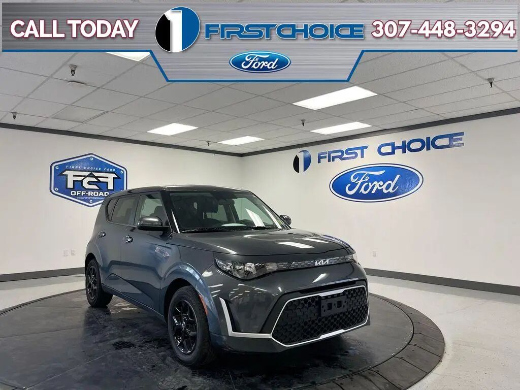 2023 Kia Soul LX — photo 1 of 13