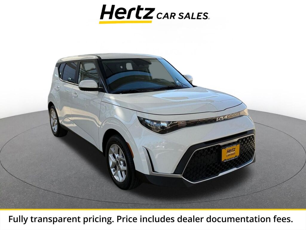 2025 Kia Soul LX — photo 1 of 1