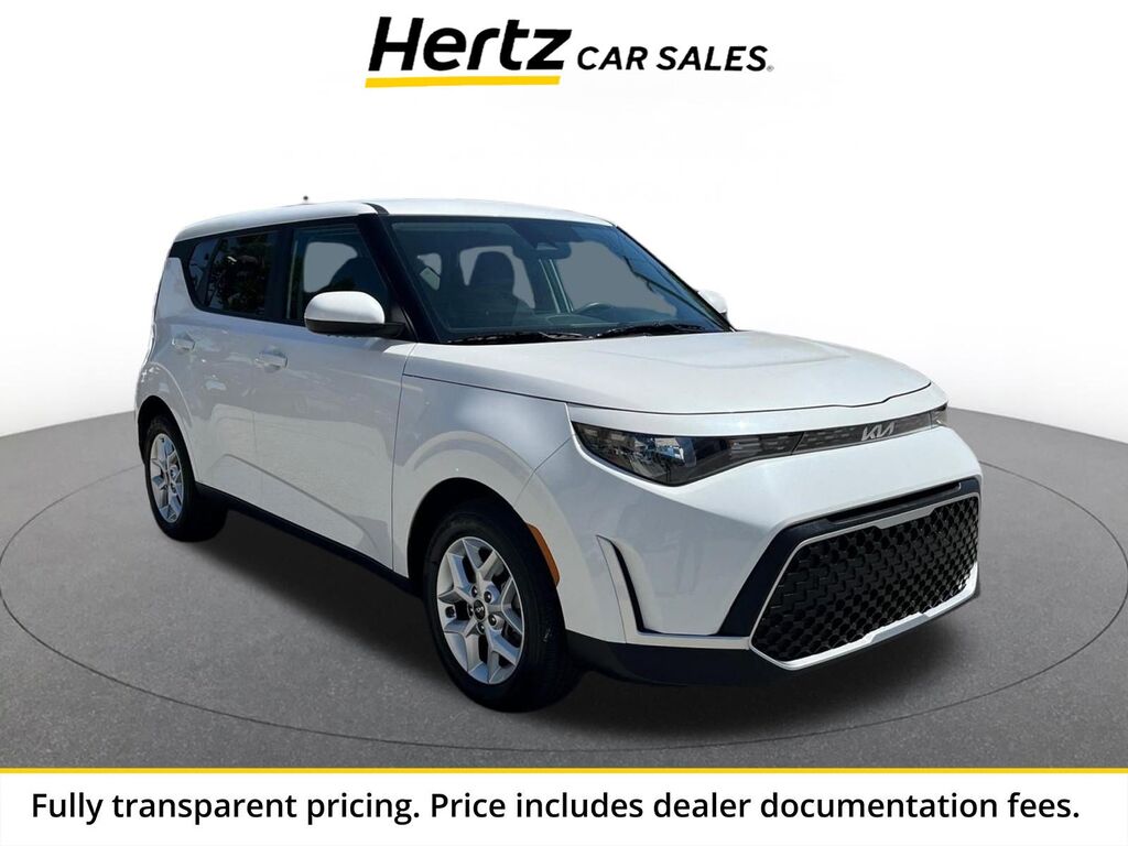 2025 Kia Soul LX — photo 1 of 1