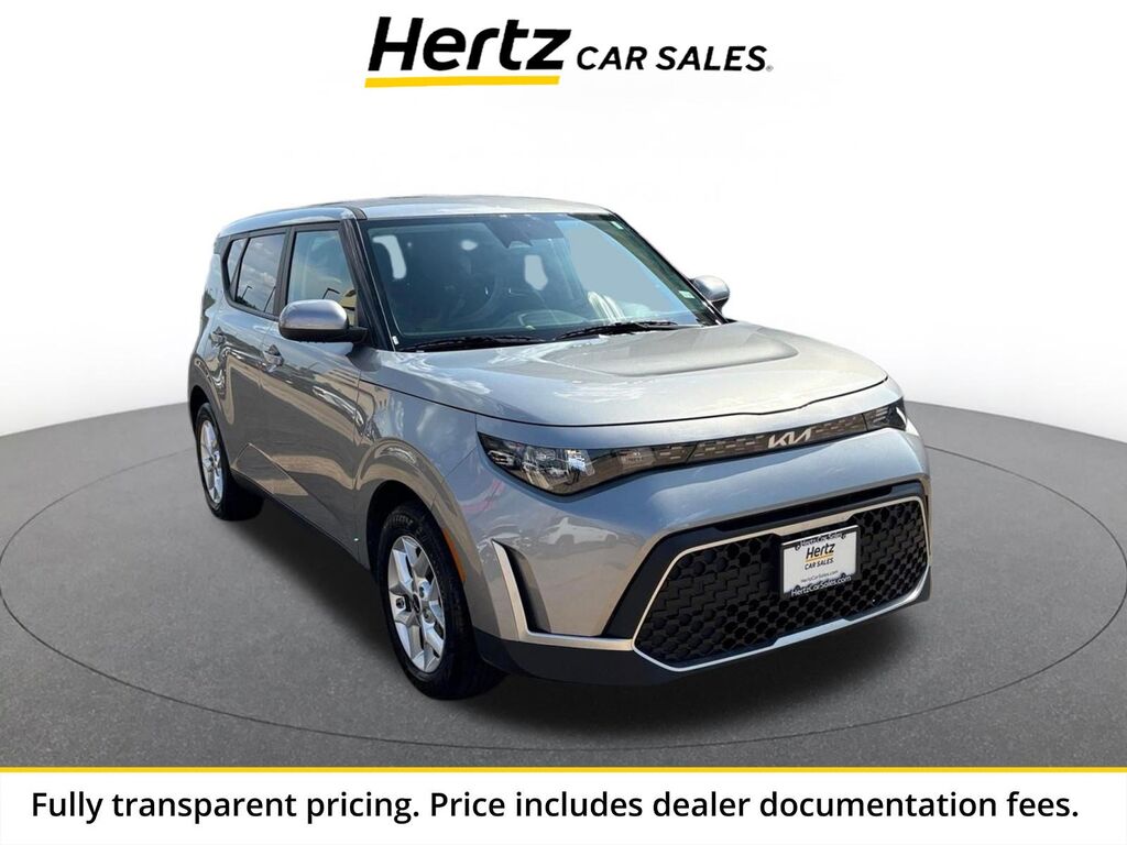2025 Kia Soul LX — photo 1 of 1