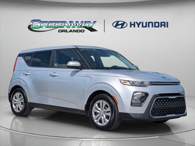 2020 Kia Soul LX — photo 1 of 13