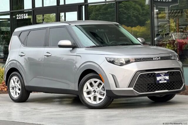 2023 Kia Soul LX